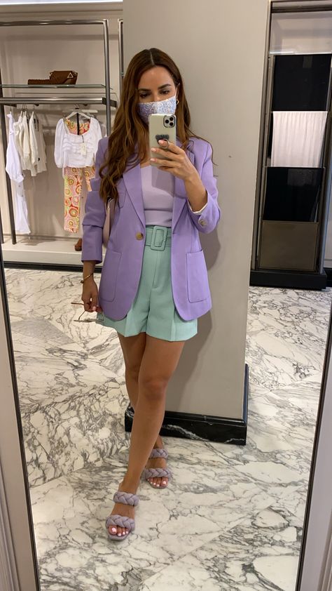 Stylish combination, pastel colors, lilac outfit Lilac Color Block Outfit, Lavender Green Outfit, Lilac Green Outfit, Lavender Women Outfits, Women Pastel Outfit, Lilac Blazer Outfit Casual, Color Block Blazer Outfit, Pastel Outfits Ideas, Purple Spring Outfits