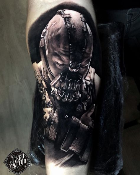 Bane Batman Tattoo Design, The Dark Knight Tattoo Ideas, Bane Batman Tattoo, Bane Tattoo Dark Knight, Batman Leg Tattoo, Batman Sleeve Tattoo, Gotham Tattoo, Tom Hardy Portrait, Batman Tattoo For Men