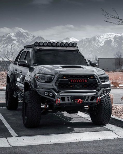 Tacoma Powered®️ on Instagram: “Badass build! Lmk your opinion in the comments! 🤘🏽🤘🏽#TACOMAPOWERED . . Owner: @agilitycustoms 📸 @static.marketing . . #tacoma #toyota…” Trd Off Road Tacoma, 2023 Tacoma Trd Off Road, Overland Tacoma Build, Off Road Cars, Custom Toyota Tacoma, First Gen Tacoma Overland, 2015 Tacoma, Toyota Tacoma Lifted, Toyota Tacoma Off Road