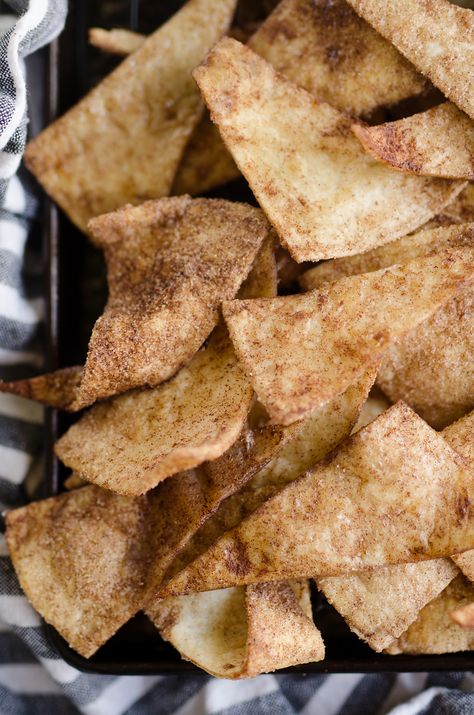 Baked Cinnamon Sugar Tortilla Chips - Homemade Snack Cinnamon Sugar Tortilla, Cinnamon Sugar Tortillas, Dessert Nachos, Cinnamon Tortilla Chips, Cinnamon Tortillas, Delicious Sides, Fat Food, Homemade Tortilla Chips, Homemade Chips