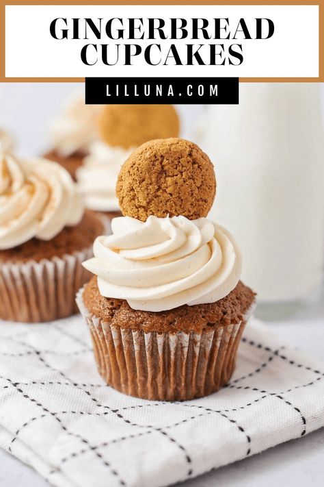 Easy Gingerbread Cupcakes are made with cake mix and topped with fluffy, cinnamon cream cheese frosting - the perfect cupcake for Christmas! #gingerbreadcupcakes #gingerbread #cupcakes #christmascupcakes #christmas Cake Mix Cupcakes, Christmas Cupcakes Recipes, White Chocolate Cupcakes, Easy Gingerbread, Moist Cupcakes, Gingerbread Cupcakes, Cinnamon Cream Cheese, Holiday Sprinkles, Holiday Cupcakes