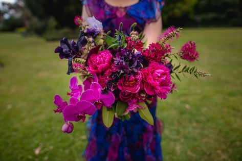 Vibrant, colorful blue and fuchsia wedding purple pink bouquet Raspberry Wedding Color, Fuschia Wedding, Raspberry Wedding, Magenta Wedding, Wedding Flower Guide, Purple Bouquets, Colorful Arrangements, Fuchsia Wedding, Yellow Bouquets