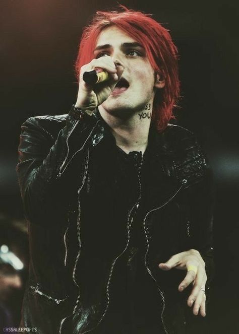 Gerard Way Red Hair, Gerald Way, I Love Mcr, Black Parade, Mikey Way, Frank Iero, Gerard Way, Emo Bands, My Chemical