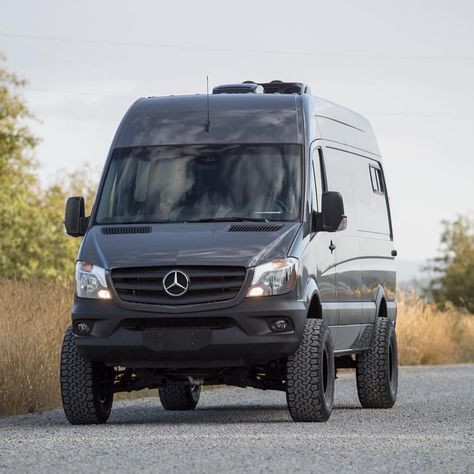 Epic Best 15 Mercedes Sprinter Hacks, Remodel and Conversion Ideas https://www.camperlife.co/2019/05/14/best-15-mercedes-sprinter-hacks-remodel-and-conversion-ideas/ A bulkhead provides safety along with organization. Each bulkhead is made for a specific vehicle, ensuring the proper fit. Mercedes Benz Van, Mercedes Sprinter 4x4, Sprinter Rv, Ducato Camper, Accessoires 4x4, 4x4 Camper Van, Mercedes Benz Vans, Mercedes Camper, Mercedes Sprinter Camper