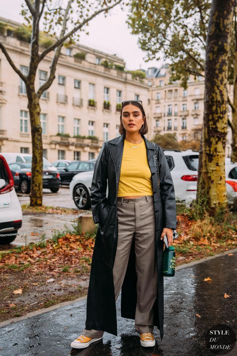 Street Chic Plus Size, Jill Kortleve Street Style, Jill Kortleve Style, Paris Street Style 2022, Daphne Core, Jill Kortleve, Paris Streetwear, Curvy Street Style, 2022 Street Style