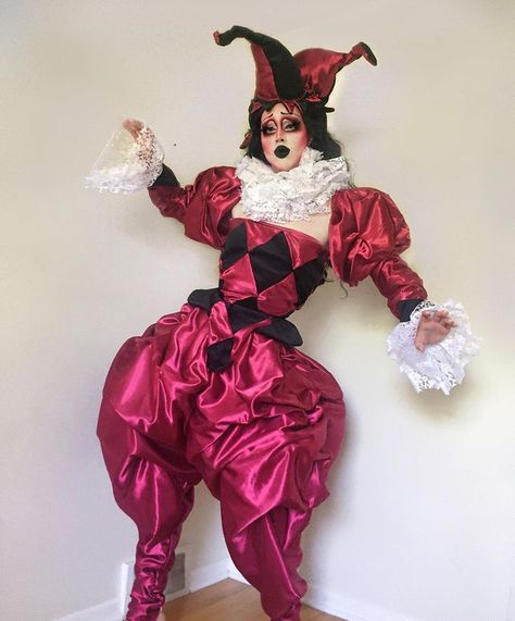 Twink Trash on Instagram: “Send in the clowns 🤡 . . Definitely one of the most challenging pieces I’ve ever sewn! Everything is fully lined with neoprene to give it…” Clown Suit Costumes, Clown Couture, Jester Puppet, Vintage Clown Costume, Clown Suit, Clown Core, Halloween Circus, Carnival Dress, Face Art Makeup