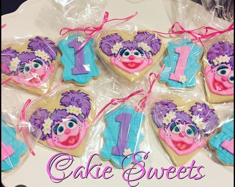 Cakie Sweets, Abby Cadabby birthday cookies . Check out our other creations at CakieSweets.weebly.com Abby Cadabby Cookies, Abby Sesame Street Birthday Party, Abby Cadabby Birthday Party Ideas, Abby Cadabby Birthday, Sesame Street Decorations, Abby Cadabby Party, Sesame Street Birthday Cakes, Elmo First Birthday