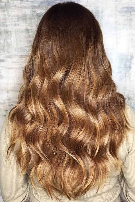 25 Shades Of Sunny Honey Blonde To Lighten Up Your Hair Color Balayage Hair Honey, Honey Blond, Honey Blonde Hair Color, Honey Hair Color, Golden Brown Hair, Brown Ombre Hair, Brunette Balayage, Caramel Hair, Honey Blonde Hair