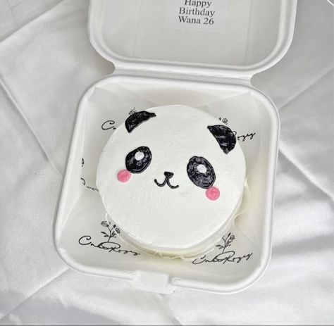 Panda Bento Cake, Styrofoam Cake, Lunchbox Cake, Box Cakes, Spiderman Birthday Cake, Bento Cakes, Baby Milestones Pictures, Korean Cake, Birthday Cartoon