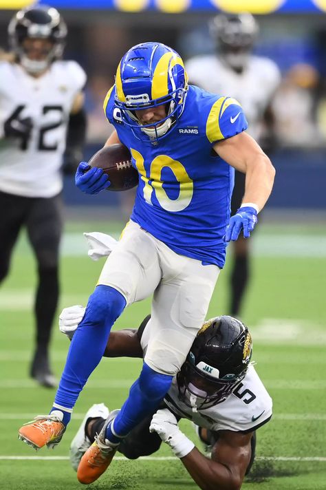 HD Cooper Kupp Wallpaper Explore more American, Cooper Kupp, Eastern Washington, Football, Los Angeles wallpaper. https://www.whatspaper.com/hd-cooper-kupp-wallpaper-2/ Cooper Kupp Wallpaper, La Rams Football, Los Angeles Wallpaper, Cooper Kupp, Nfl Uniforms, Rams Football, Eastern Washington, La Rams, Washington Football