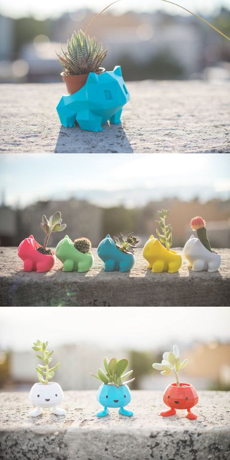 Bulbasaur planters by Anqi Chen | Pokemon | 3D printing | home decor | plant life | creative planters | kids room ideas Pokemon Planter, Creative Planters, Bulbasaur Planter, 3d Tiskárna, 3d Printer Pen, Kids Room Ideas, Drukarka 3d, Creative Planter, 3d Printing Art