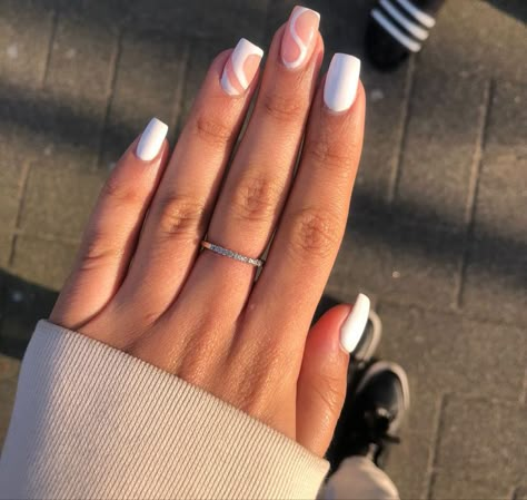 Trendy White Nails Acrylic, Plain Nails Aesthetic, White Square Nails With Designs, White Nails With Designs Short Square, White Biab Nail Designs, Cute Short White Nails With Design, White Nails For Hoco, Pink Nails White Design, Cute Short Nails White