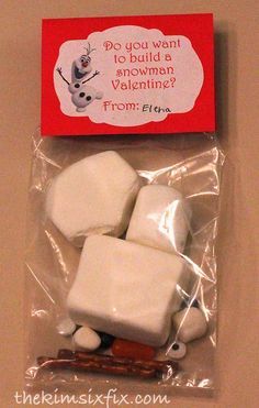 Olaf Valentine, Build Snowman, Olaf From Frozen, Olaf Birthday, Valentines Idea, Valentines Day Ideas, Candy Grams, Snowman Decor, Flashback Friday