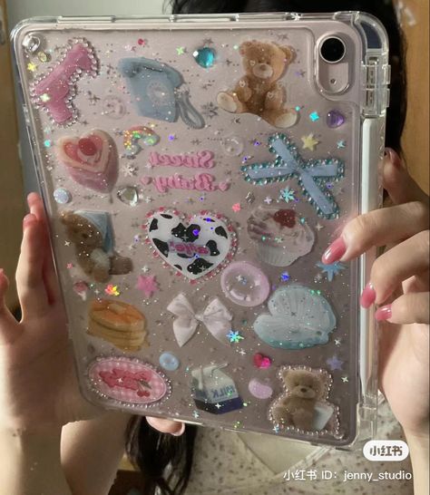 Cute Items Aesthetic, Sampul Binder, Japanese Phone Case, Guitar Performance, Hadiah Diy, Cute Ipad Cases, Tech Aesthetic, Easy Tricks, Hacks And Tips