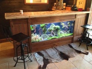 Aquarium Bar Ideas, Fish Tank Bar Ideas, Home Bar With Aquarium, Bar With Fish Tank, Rustic Fish Tank, Fish Tank Stand Ideas Living Rooms, Bar With Aquarium, Fish Tank Stand Ideas, Fish Tank Bar