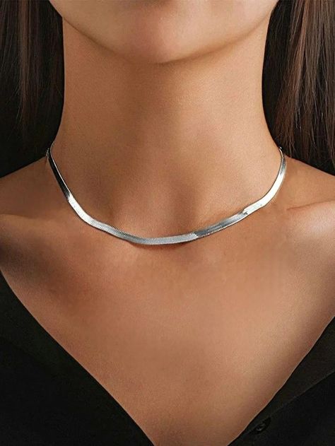 Silver  Collar  Stainless Steel   Embellished   Women's Fashion Jewelry Jewelry Stainless Steel, Peacock Jewelry, Stile Hip Hop, Herringbone Design, Summer Capsule, Herringbone Necklace, Mens Chain Necklace, Silver Flats, Estilo Hip Hop