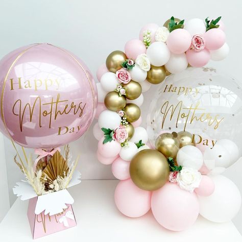 Diy Mother's Day Gift Basket, Princess First Birthday, Balloon Wreath, Balloon Bouquet Diy, Shadow Box Gifts, Simple Birthday Decorations, Fiesta Tropical, Clear Balloons, Diy Balloon Decorations