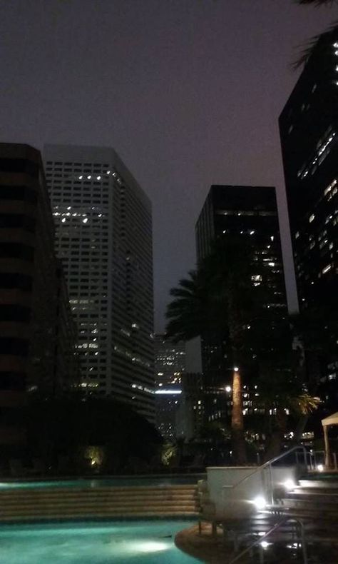 City lights nightscape taken from the pool deck at One Park Place in Houston. Downtown Houston Texas, City Life Aesthetic, Downtown Houston, Deep Art, Night Scenery, City Vibe, City Landscape, City Photography, City House