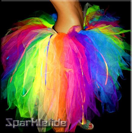 Neon Dance, Neon Scarf, Meme Costume, Costume Carnaval, Rainbow Tutu, Rainbow Light, Taste The Rainbow, Neon Rainbow, Glow Party