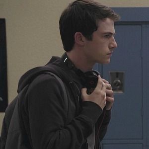 Clay Jensen Clay Jensen Quotes, Clay Jensen Icon, Clay Jensen, Dylan Minnette, Thirteen Reasons Why, Character Icons, 13 Reasons, Comfort Characters, Don't Speak