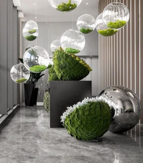 Home Interior Design 2023, Modern Indoor Plants, Indoor Plants Decor Ideas, Plant Chandelier, 2023 Home Interior, Indoor Plants Decor, Chandelier Ideas, Labyrinth Design, White Bedroom Design