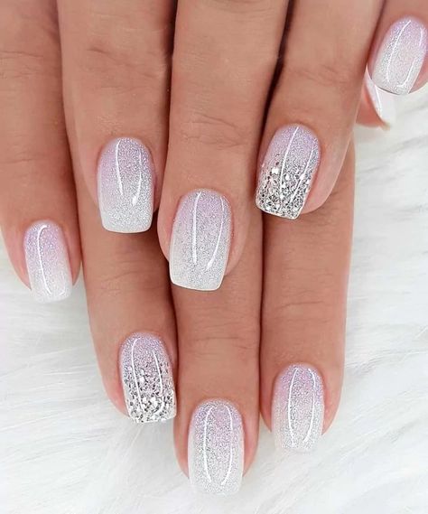 Dream Wedding Nails, January Nails, Nail Colors Winter, Accent Nail, Stylish Nails Designs, Cute Gel Nails, Bride Nails, Winter Nail Designs, Nail Designs Glitter