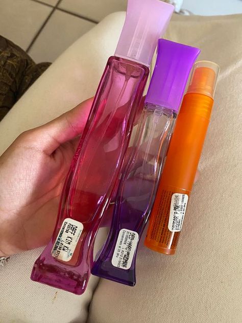 Gissell Ro Fraiche Perfumes, Body Mist, Mary Kay, Beauty Routines, Instagram Story, Beauty Hacks, Fashion Beauty, Hello Kitty, Fragrance