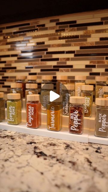 Perla Martinez on Instagram: "Spice jar upgrade! I added vinyl labels using two different fonts to make them stand out ☺️ FONT NAMES ➡️ "Misses" & “Quichflour" both can be downloaded on DaFont 

Supplies ✂️
- Adhesive Vinyl 
- Transfer Tape
- Spice Jars with Bamboo Lids 
- 3 Tier Expandable Spice Rack Organizer
•
•
•
#spicerack #kitchenorganization #kitchenorganizer #spicejars #amazonfinds #amazonhome #amazonmusthaves #kitchendecor #kitchendiy #cricut #labeling #organization #cricutmade #cricutproject #cricutcrafts #cricutcreations #craft #craftersofinstagram #craftersofig #diyprojects #manualidades #organizacion #ideas #vinyl #adhesivevinyl #craft #diy #diyholic" Diy Spice Jar Labels, Labeling Organization, Diy Spice Jars, Spice Jar Labels, Spice Rack Organiser, Spice Jar, Vinyl Labels, Jar Labels, Different Fonts