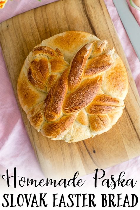 Slovak Recipes, Eastern European Recipes, Kid Desserts, Easter Bread, Dough Ingredients, Polish Recipes, European Food, Eastern European, Dinner Rolls