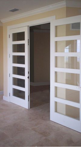 My favorite mid century modern door style. Make the glass opaque, and it's a wonderful front door. Mid Century French Doors, Mid Century Modern French Doors, Rancher House, Modern French Doors, Small Conservatory, Exterior French Doors, Mid Century Modern Door, Gypsum Design, Oak French Doors