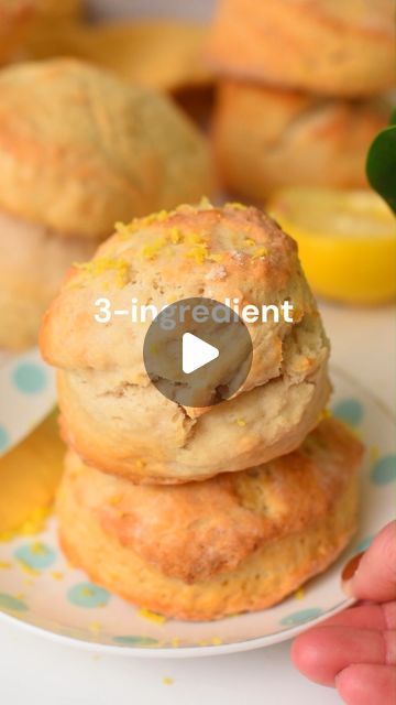 Carine Claudepierre on Instagram: "No Butter, No Milk, and so easy! 🌱Comment 'SCONES' and I'll DM the recipe to your inbox 🌱Follow @theconsciousplantkitchen for more Easy Baking Recipes . These lemonade scones are easy 3-ingredient fluffy scones made without cream and 100% vegan. They are easy to make in less than 30 minutes for a quick breakfast. We are big fans of scones for breakfast, vegan blueberry scones, Banana Scones, and chocolate chip scones, and now it’s time to share a more local recipe with these lemonade scones. Lemonade scones, as their name suggests, are made with lemonade as a main ingredient. Lemonade makes the scones’ crumb ultra fluffy and adds sweet, lemon flavor to the dough. It’s a popular recipe in Australia and New Zealand, but the classic recipe calls for dairy Scones Lemonade, Vegan Blueberry Scones, 3 Ingredient Scones, Lemonade Scones, Lemon Scones Recipe, Fluffy Scones, Banana Scones, Chocolate Chip Scones, Scones Recipe Easy