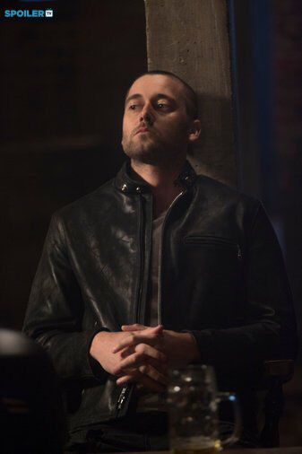 Tom Keen, The Blacklist EP 2x15 The Major Tom Keen, Ryan Eggold, The Blacklist, New Amsterdam, Fear The Walking Dead, Most Handsome Men, Favorite Actors, Wall Ideas, Shadowhunters