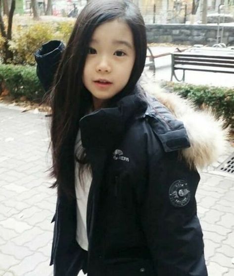 Dr Photos, Song Jia, Childhood Pictures, Ulzzang Kids, Hyun A, Korean Babies, Childhood Photos, Korean Couple