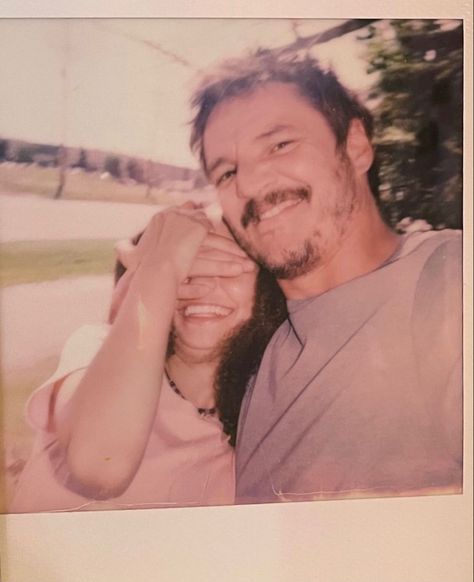 Nico Parker, Sarah Miller, Joel And Ellie, Father Daughter Relationship, Polaroid Photos, Hbo Series, Pedro Pascal, Last Of Us, Game Show