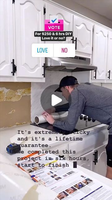 Redo Spaces • DIY • Int Design • Construction • Remodel • Home on Instagram: "DIY backsplash for under $250 and 6 hrs using self adhesive paper instead of mortar. Love it? Pinning best comments. #backsplash #diybacksplash #diy #diykitchen #redo #spaces #redospaces #remodel #savemoney #addvalue" Splashback Kitchen Ideas, Inexpensive Backsplash Ideas, Splash Back Ideas, Painting Bathroom Countertops, Kitchen Tile Diy, Easy Kitchen Backsplash, Install Backsplash, Self Adhesive Backsplash, Easy Backsplash