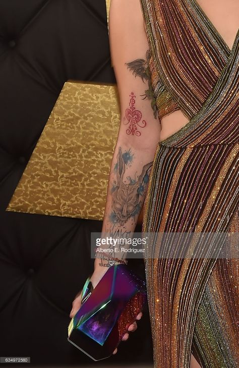 Happy Birthday Paris, Michael Jackson Tattoo, Photo Paris, Celebrity Fashion Looks, Detailed Tattoo, Old Paris, Paris Jackson, Staples Center, Tattoo Project