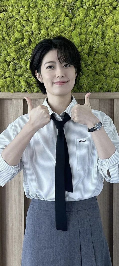 Nam Ji Hyun, Love Posters, Korean Drama, Hair Inspo, Short Hair Styles, Hair Styles, Hair