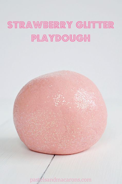 Strawberry Glitter Playdough is the softest homemade playdough and it smells amazing also! Make a big batch and use it to give away as nice little Valentine's gifts. Glitter Playdough, Shapes Activity, Printable Shapes, Silly Putty, Playdough Recipe, Unicorn Crafts, School 2017, Homemade Playdough, Shapes Activities