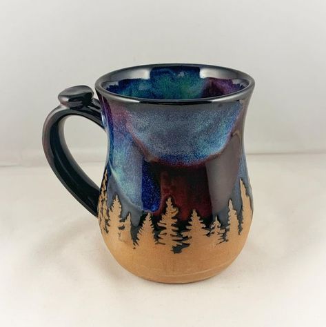 Northern Lights Glaze Combo, Clay Throwing, Sgraffito Pottery, Clay Bear, Glaze Combinations, Glaze Combos, Glaze Ideas, Brown Clay, Wheel Throwing