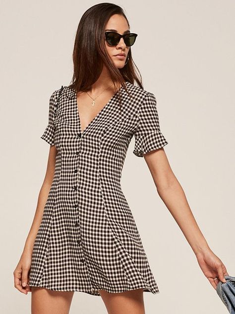 Dolce gingham button up mini dress Reformation Long Pink Floral Dress, Afternoon Dresses, Dresses Sundresses, Flapper Dresses, Oktoberfest Outfit, Charles James, Dresses Silk, Preppy Summer Outfits, Feminine Fashion