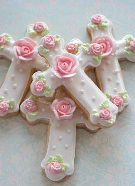 Christening Cookies | Cookie Connection Communion Cookies, Christening Cookies, Cross Cookies, Baptism Cookies, Cookie Connection, Communion Cakes, Pretty Cookies, Fancy Cookies, Creative Cookies