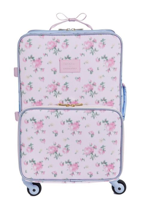 Cute Suitcases, Heirloom Roses, Pink Girly Things, Birthday List, Birthday Wishlist, Pretty Bags, Cute Bags, Just Girly Things, Rose Print