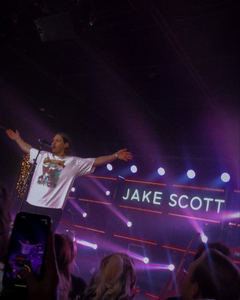 Jake Scott, Fav Music, Purple Aesthetic, Lavender, Concert, Purple, Music, Hair