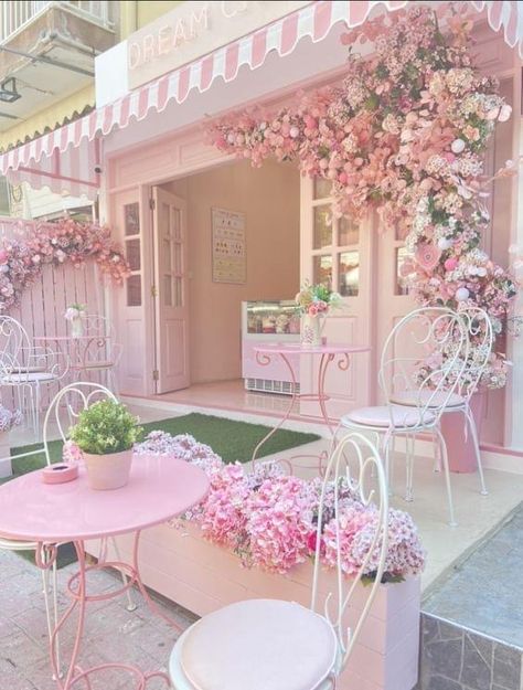 Cafe Pink Design, Local Bakery Design, Pink Bakery Shop, Cute Pink Cafe Interior, Pink Cafe Interior Design, Pink Bakery Aesthetic Interior, Cute Pink Bakery, Cute Cafe Background, Pink Bakery Interior