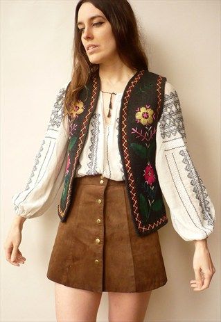 1970's+Vintage+Embroidered+Hippie+Felt+Vest+Waistcoat+ Felt Vest, Mode Pop, Waistcoat Woman, 60s And 70s Fashion, 70s Inspired Fashion, 70s Outfits, Seventies Fashion, 70’s Fashion, Vest Waistcoat