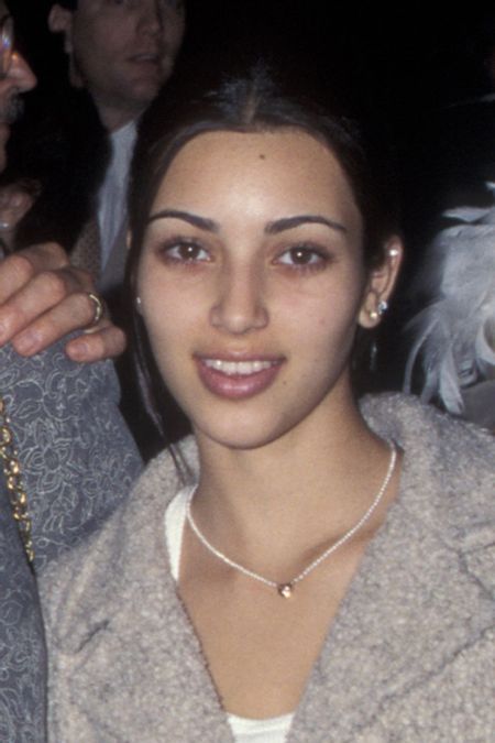 Kim K 90s, Kim Kardashian 90s, Face Make Up Ideas, Kardashian 90s, Young Kim K, Irl Faceclaims, Apple Products Aesthetic, Kim Kardashian 2000's, Young Kim Kardashian