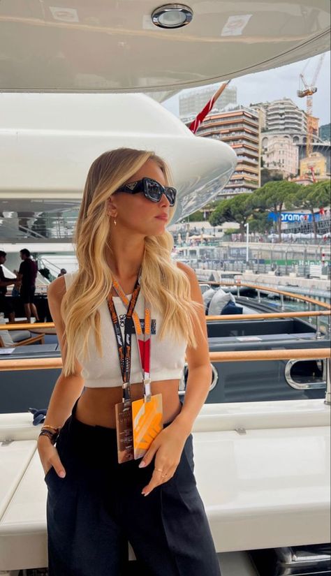 F1 Wag Aesthetic, Sophie Mitchell, Wag Aesthetic, Formula 1 Girls, F1 Wag, Race Outfit, Monaco Gp, Race Day Outfits, Mick Schumacher