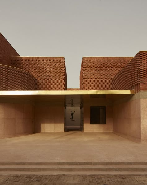 Yves Saint Laurent Marrakech, Saint Laurent Marrakech, Summer Color Trends, Architecture Cool, Museum Interior, Brick Architecture, Museum Architecture, Architecture Project, Architectural Digest