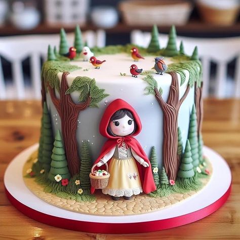 Hood Cake Ideas, Little Red Riding Hood Cake, Enchanted Forest Cake, Rapunzel Birthday Cake, Baking Photography, Bee Cakes, Cartoon Cake, Forest Cake, Baby Cakes