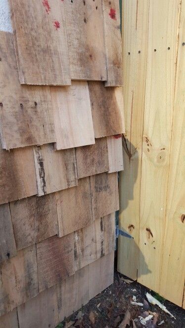 Made Shacker shingles out of pallet wood On side of my shop Pallet Siding Exterior, Shake Siding, Pallet Shed, English Houses, Craft Shed, Wood Shingles, Wood Interior Design, Timber Buildings, She Sheds